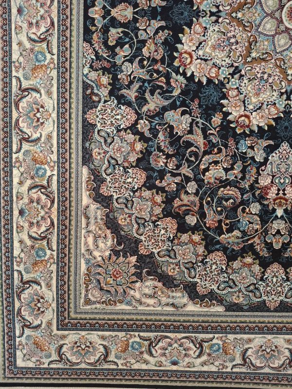 خرید فرش ماشینی 700 شانه برجسته طرح میخک سرمه ای